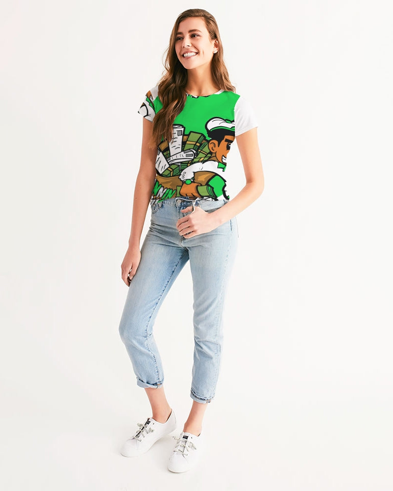 green bg Women's Tee